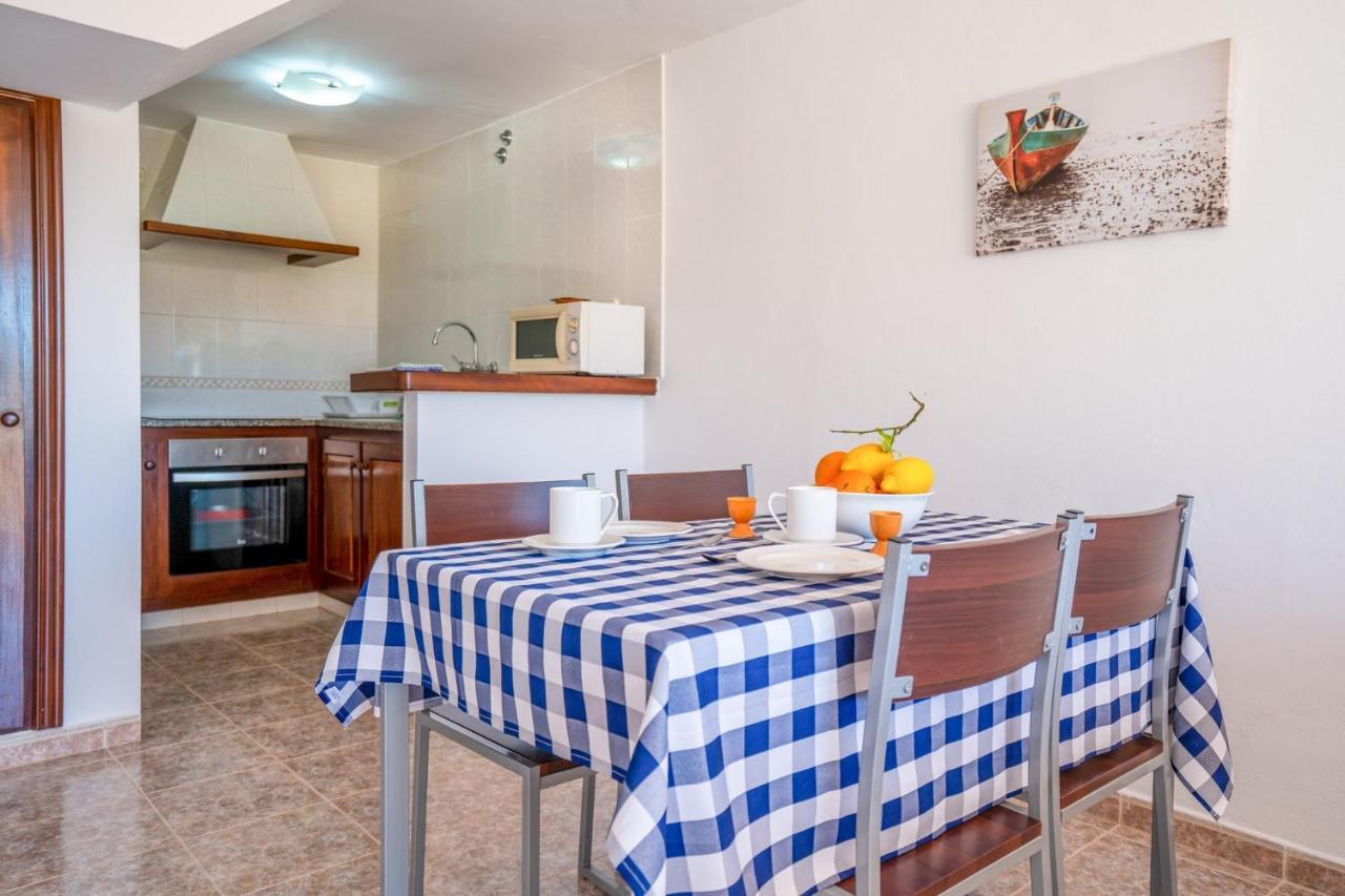 Apartamentos Marcelino - Formentera Break Es Pujols Exteriör bild